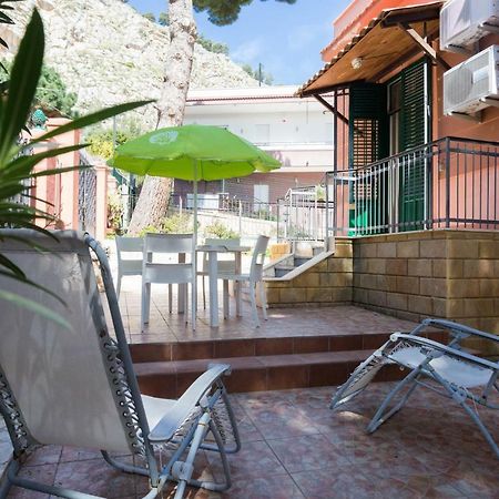 Mondello House Eraclea Hotel Bagian luar foto