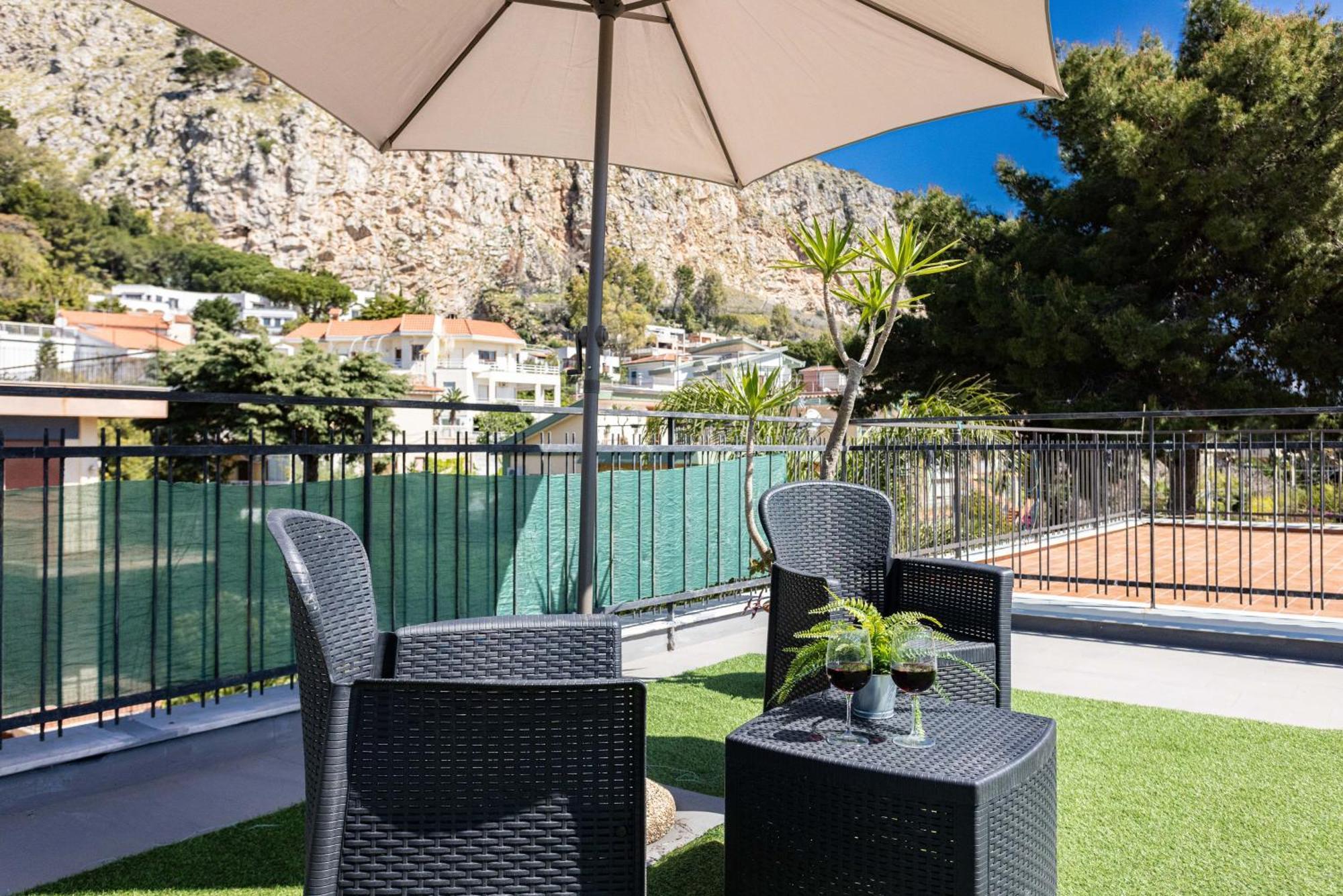 Mondello House Eraclea Hotel Bagian luar foto