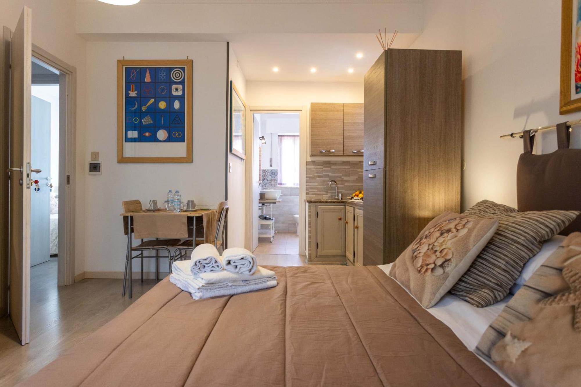 Mondello House Eraclea Hotel Bagian luar foto